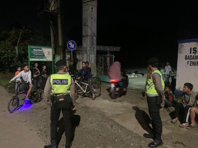 
					Berikan Rasa Aman di Bulan Suci Ramadhan, Sat Samapta Polres Muara Enim Rutin Gelar Patroli
