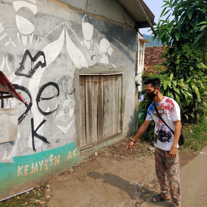 
					Begini Kesaksian Warga Cibungbulang Bogor Soal Penemuan Mayat yang Penuh dengan Luka Bacok