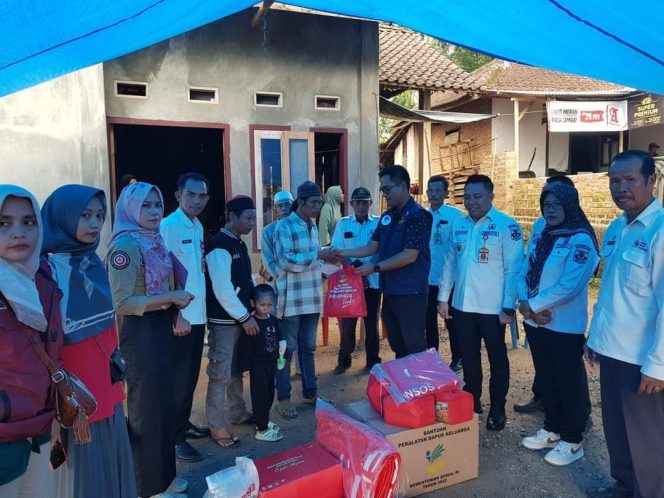 
					Pemkab Lampung Utara Berikan Bantuan Kepada Korban Kebakaran