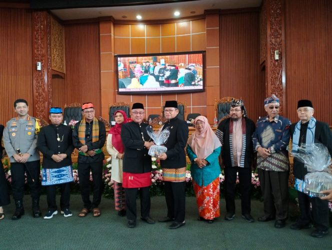 
					DPRD Depok Gelar Rapat Paripurna Dalam Rangka HUT ke-25 Tahun Kota Depok