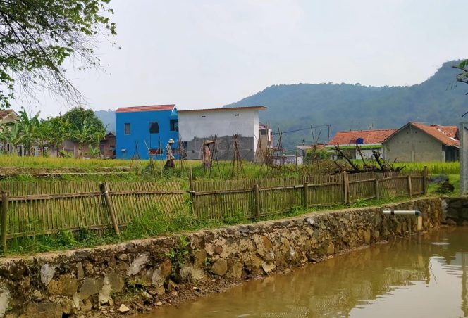
					Wujudkan Kawasan Pedesaan Bebas dari Sampah, Pemdes Kalongliud Kembali Prioritaskan Kampung Ramah Lingkungan