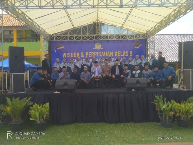 
					SMP PGRI Karadenan Bogor Gelar Wisuda Angkatan 42 Tahun Pelajaran 2023-2024, Kepsek: Sekolah Tertua Di Karadenan