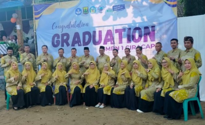 
					SMP Negeri 1 Ciracap Wisuda 152 Siswa Kelas IX