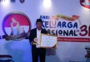 Pertama Kalinya, Walikota Tanjungbalai Terima Piagam Penghargaan BKKBN