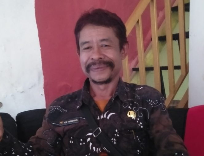 
					Kades Pada Jaya Ade Suherman : DD Tahap 1 Dialokasikan ke Infrastruktur Jalan Dorong Ekonomi Masyarakat