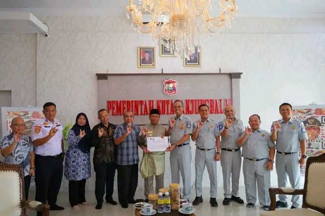 
					Walikota Tanjungbalai Menerima Kunjungan Dari PT. Jasa Raharja Kantor Cabang Medan