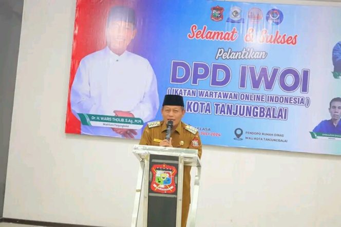 
					Walikota Waris Tholib Hadiri Acara Pelantikan DPD IWOI Kota Tanjungbalai
