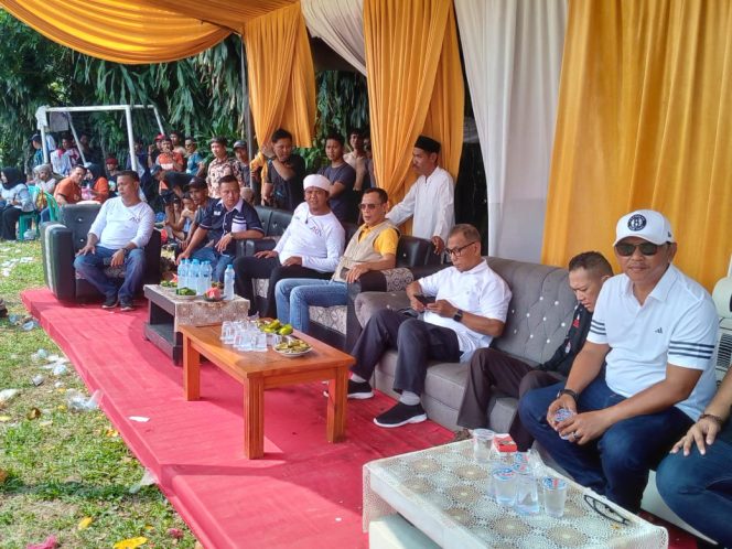 
					Dukung Pembinaan Olahraga, PT AKA Dan Sahaja Gelar Turnamen Sepakbola Lembah Madu Cup 1