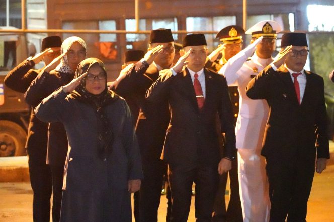 Berikan Penghormatan Kepada Para Pahlawan Wakil Ketua III DPRD Kota Bogor Ikuti Apel Kehormatan dan Renungan Suci