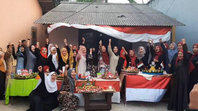 
					Meriahkan HUT RI ke-79, Warga Kampung Jamakir Desa Sukahati Gelar Lomba Kreasi Tumpeng
