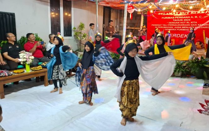 
					Malam Puncak Perayaan HUT RI di Perum Puri Mas Perdana Pondok Rajeg Cibinong Berlangsung Meriah