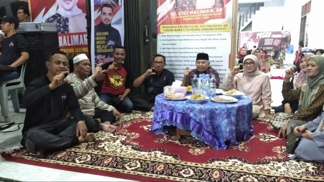 
					Peresmian dan Pengukuhan Tim 007, Hj. Cici – H. Muklis