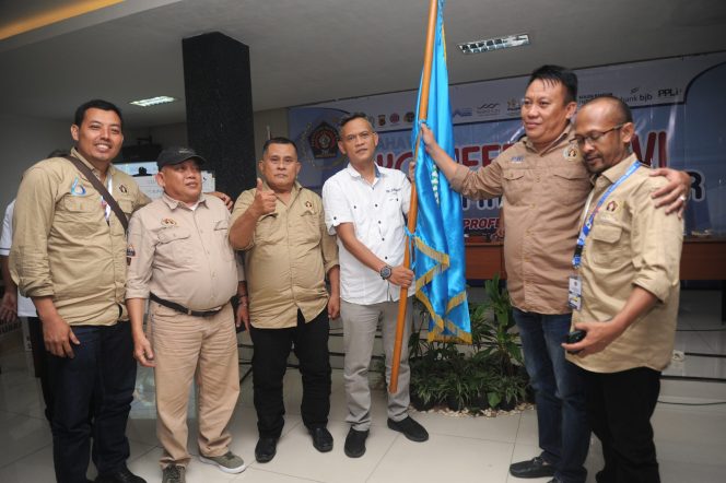 
					Dedy Firdaus Akhirnya Terpilih Menjadi Ketua PWI Kabupaten Bogor 2024 – 2027, Setelah Dua Putaran