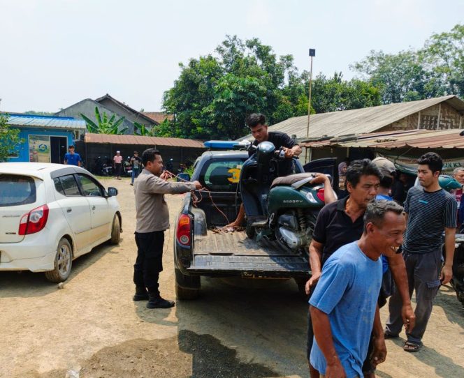 
					Kecelakaan Tragis di Rumpin: Pengendara Sepeda Motor Tewas Terseret Truk