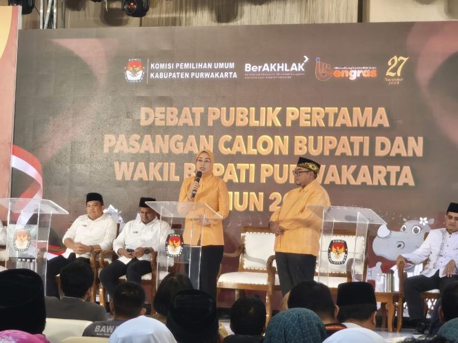 
					Paslon Nomor 3 Anne-Budi: Kuasai Panggung, Debat Perdana Milik Sang Mojang