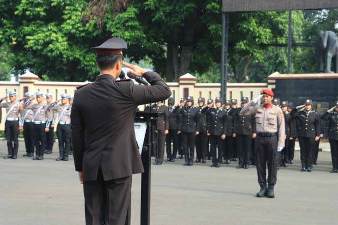 
					Upacara Khidmat Hari Pahlawan di Polres Bogor: Menggugah Semangat Nasionalisme