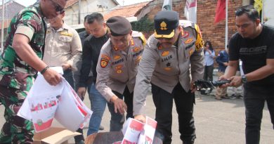 Kapolres Purwakarta Hadiri Pemusnahan Surat Suara Rusak untuk Pilkada 2024