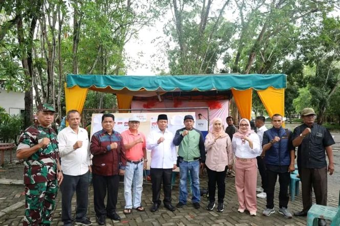 
					Wali Kota Tanjungbalai Tinjau Pemungutan Suara Pilkada 2024