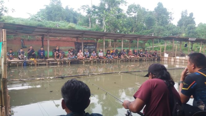 
					Komunitas Pemancing di Kemang Bogor Galang Donasi untuk Korban Kebakaran