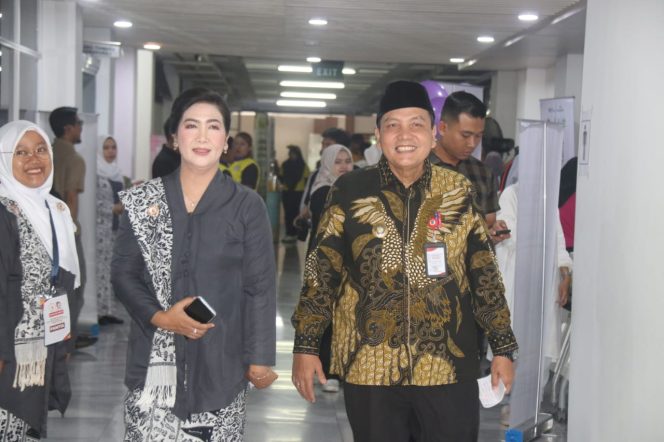 
					Pj. Bupati Bogor Apresiasi Peran Bidan Dalam Peningkatan Kesehatan Masyarakat