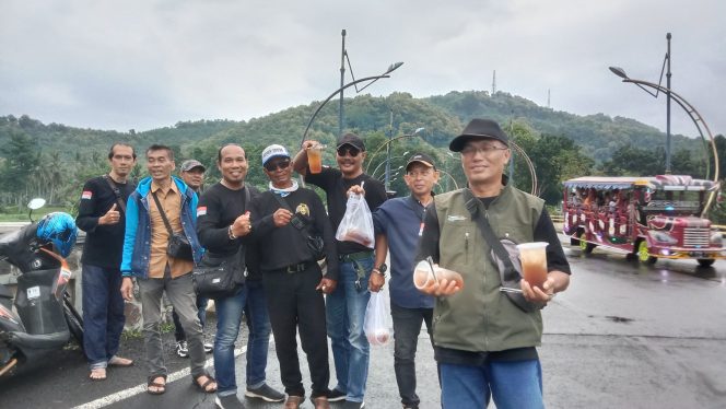 
					Gabungan Jurnalis Kota Banjar Kembali Berbagi Takjil