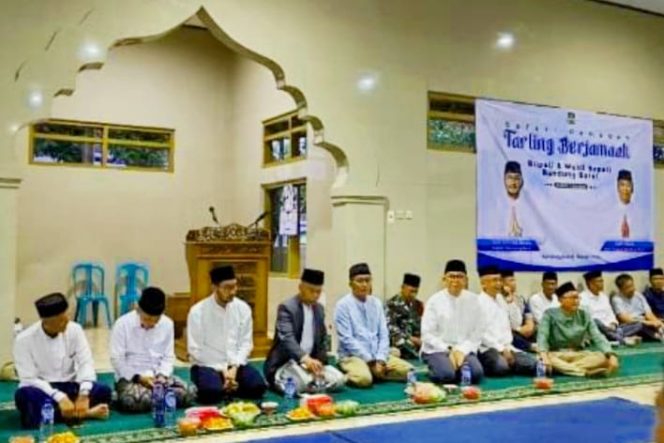 
					Jeje Ritchie Ismail, Bupati Bandung Barat Ingatkan Pentingnya Kepedulian Sosial di Bulan Romadhon