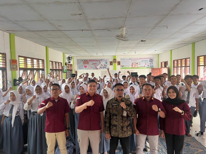 
					Imigrasi Kuala Tungkal Go to School: Sosialisasi TPPO kepada Siswa/i SMAN 8 Tanjung Jabung Barat