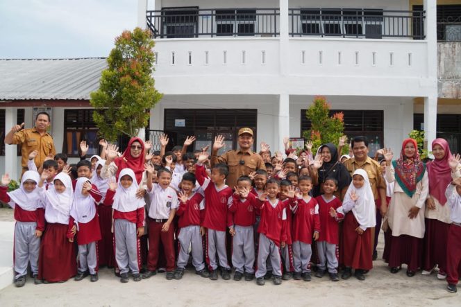 
					Plh Monitoring Fasilitas Pendidikan, Wali Kota Tanjungbalai Kunjungi SMPN 2 dan SDN 132402
