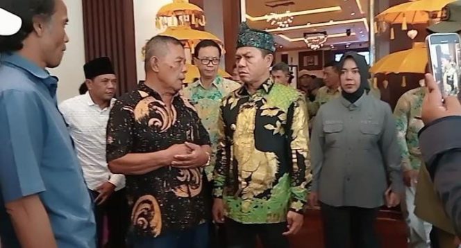 
					Dadang Bupati Bandung Dorong Transparansi Anggaran, Aplikasi Pengawasan Desa Siap Diluncurkan