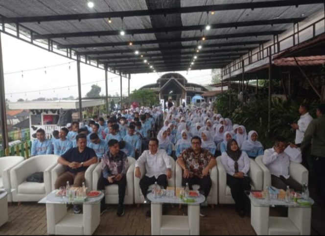 
					Kesbangpol Jabar Perkuat Literasi Politik Anak Muda Lewat Kegiatan Pendidikan Politik