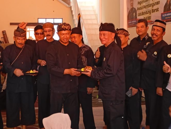 
					Ketua Umum P4KBB Harap Bupati Jeje Rangkul Semua Elemen untuk Bangkitkan KBB