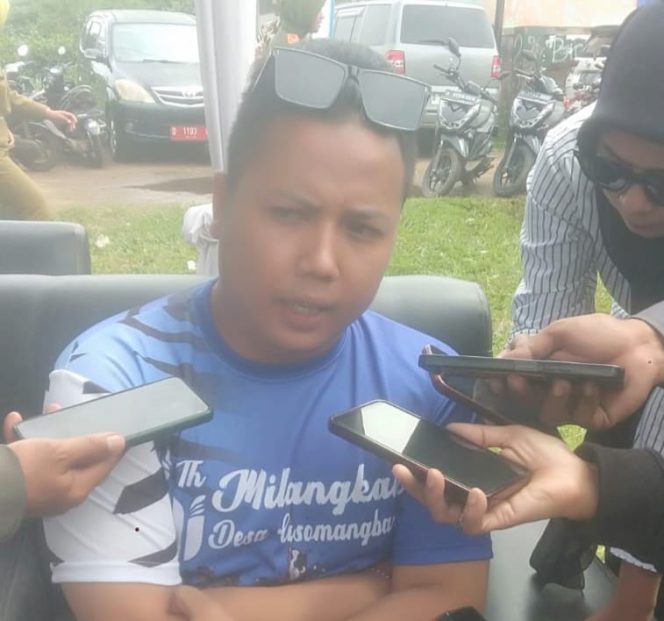 
					Anggota DPRD Ali Rafli Rafsanjani Apresiasi Antusiasme Warga Cisomang Barat Peringati Hari Jadi Ke 41