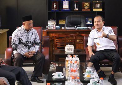 Wali Kota Mahyaruddin Terima Audiensi PGRI Tanjungbalai Jelang Konferensi Kota XXIII