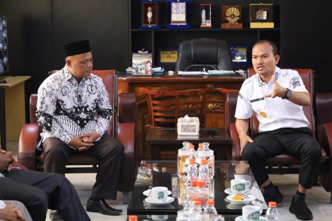 
					Wali Kota Mahyaruddin Terima Audiensi PGRI Tanjungbalai Jelang Konferensi Kota XXIII
