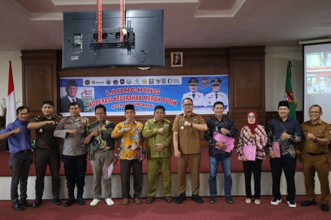 
					Wakil Wali Kota Tanjungbalai Hadiri Peluncuran 80.000 Koperasi Desa/Kelurahan Merah Putih, Wujudkan Ekonomi Rakyat yang Kuat