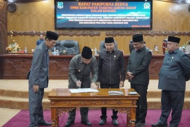 Pemkab Tanjab Barat dan DPRD Tandatangani Nota Kesepakatan KUA-PPAS APBD TA. 2026