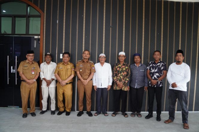 
					Wali Kota Tanjungbalai Terima Audiensi Panitia Penyelenggara Safari Dakwah BKM Masjid Nurul Amin Kelurahan Perjuangan