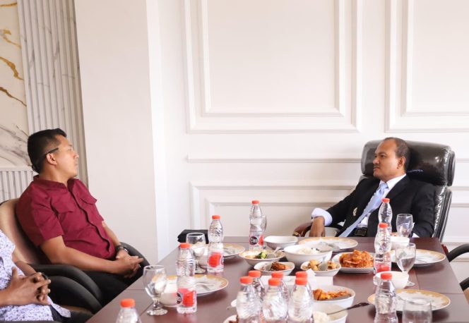 
					Wali Kota Tanjungbalai Terima Kunjungan Silaturahmi Dandim 0208/AS Yang Baru