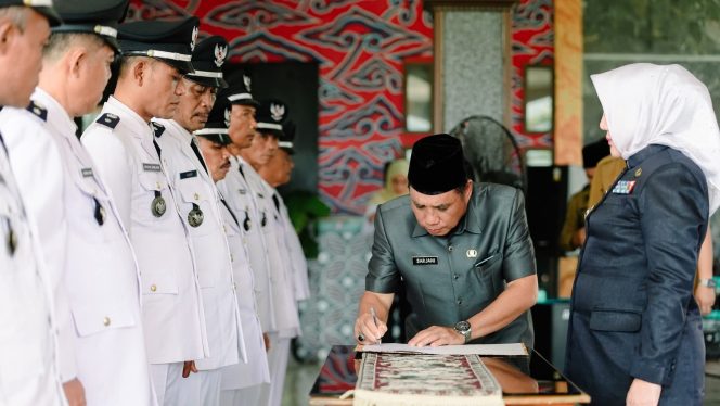 
					13 Kades Dilantik Kembali Oleh Bupati Musi Rawas