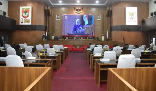 
					DPRD Musi Rawas Gelar Rapat Paripurna Bahas Nota Keuangan dan Raperda APBD Perubahan 2025