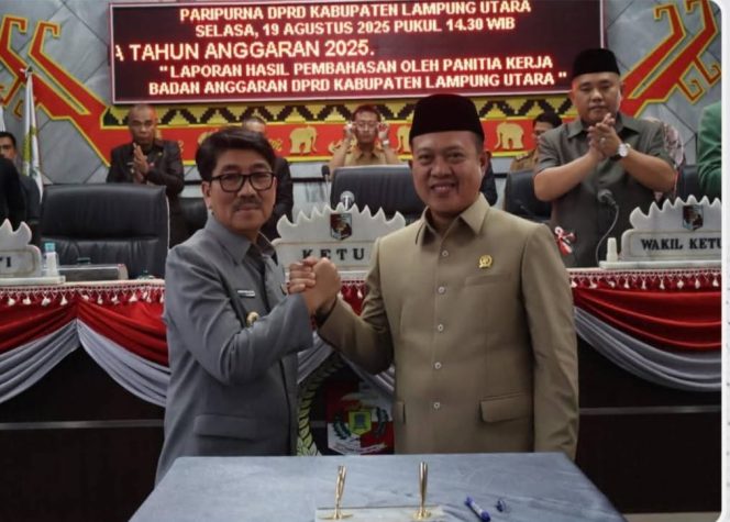 Paripurna DPRD Bupati Sampaikan Rancangan Perubahan APBD Tahun Anggaran 2025