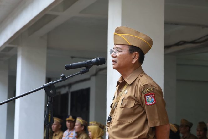 
					Apel Pemerintahan di Pemko Tanjungbalai, Asisten Administrasi dan Umum Sampaikan Pesan Wali Kota : Jaga Kondusifitas dan Jadi Peneduh di tengah Dinamika Bangsa
