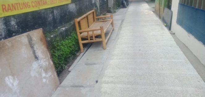 
					Desa Puspasari  Citeureup Realisasikan Pembangunan Betonisasi Jalan Lingkungan Pakai Dana Bankeu Samisade 2025