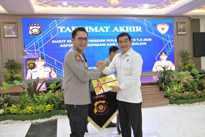 
					PoldaJambi MengelarTaklimat Akhir Audit Kinerja Itwasum Polri Tahap ll .A.2025