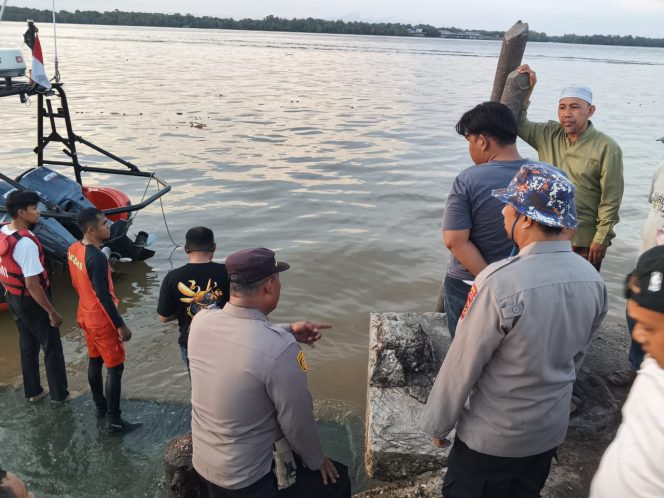 
					Seorang Pemuda Tenggelam di Pelabuhan Kuala Tungkal
