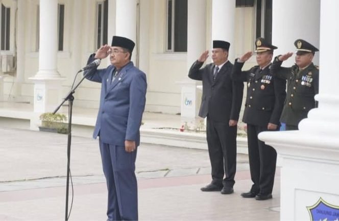 
					Bupati Anwar Sadat Pimpin Upacara Hari Sumpah Pemuda ke-97