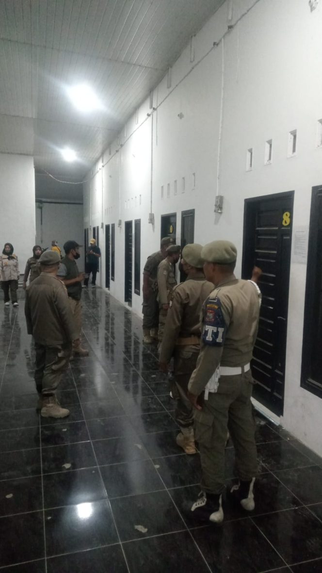 Razia Pekat, Satpol PP Bersama Tim Gabungan Amankan 25 Orang dan 1 WNA Suriah