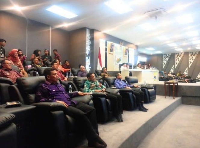 Wabup Katamso Hadiri Launching dan Penandatanganan Komitmen Pembangunan Kependudukan Provinsi Jambi 2025-2029