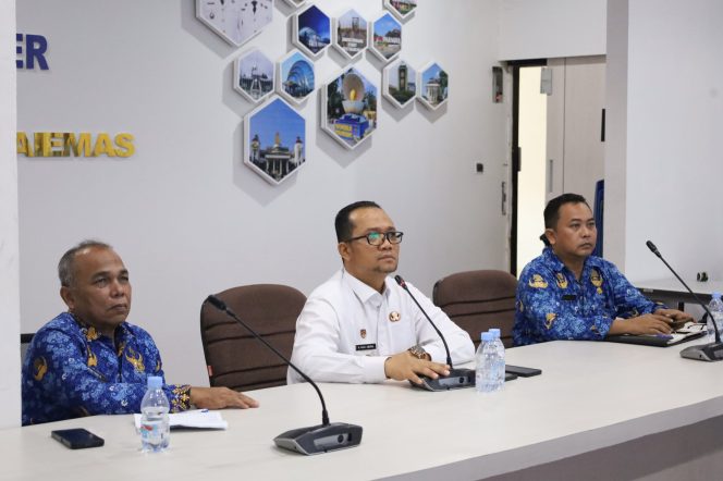 
					Ikuti Rakor Bersama Gubsu, Wakil Wali Kota Tanjungbalai Siap Sukseskan Percepatan Program 3 Juta Rumah MBR di Provinsi Sumatera Utara