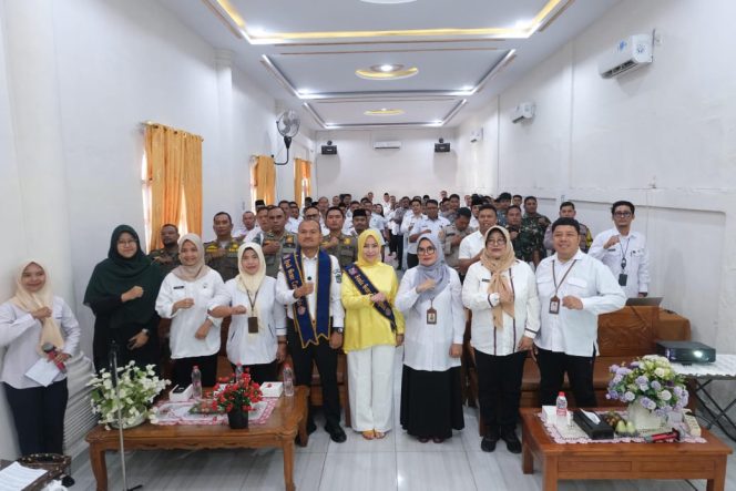 
					Wali Kota dan Ketua TP-PKK Tanjungbalai Dikukuhkan Sebagai Ayah Teladan dan Bunda Genre Kota Tanjungbalai